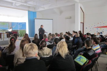 Предавање о насиљу у породици